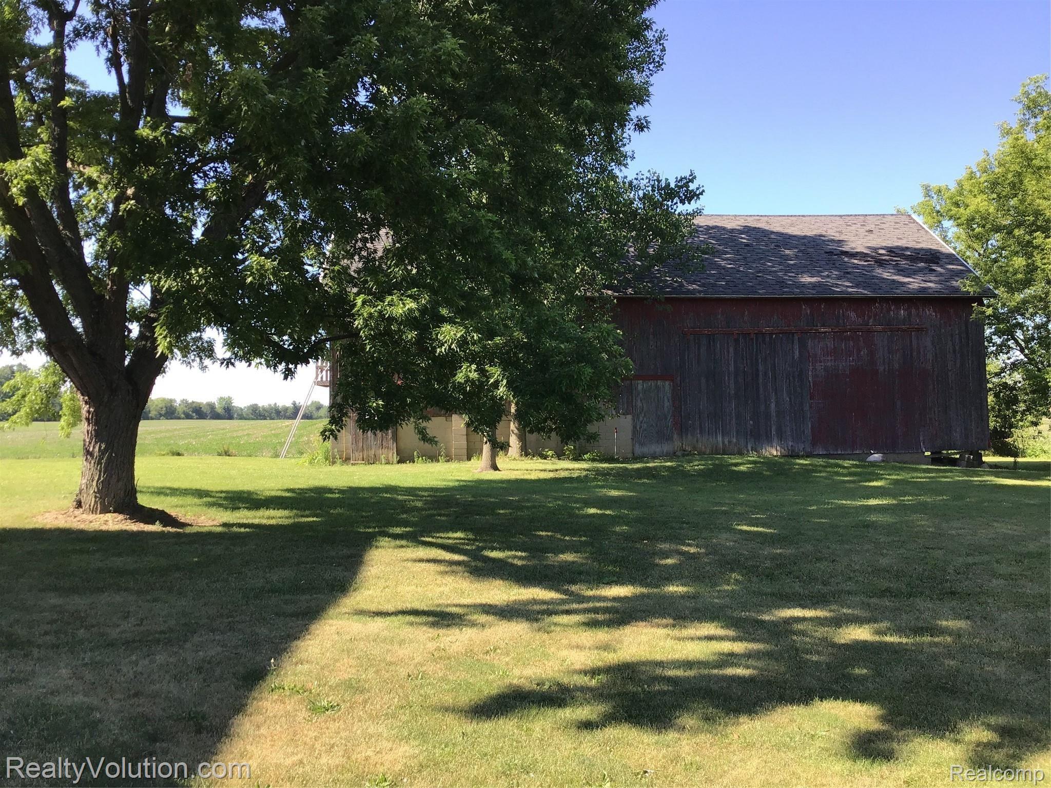 6105 Armstrong Road Imlay City, MI 48444 - Photo 7 of 45 E95F5C45-2911-45C2-A78C-DE5CB4A8838B.jpeg