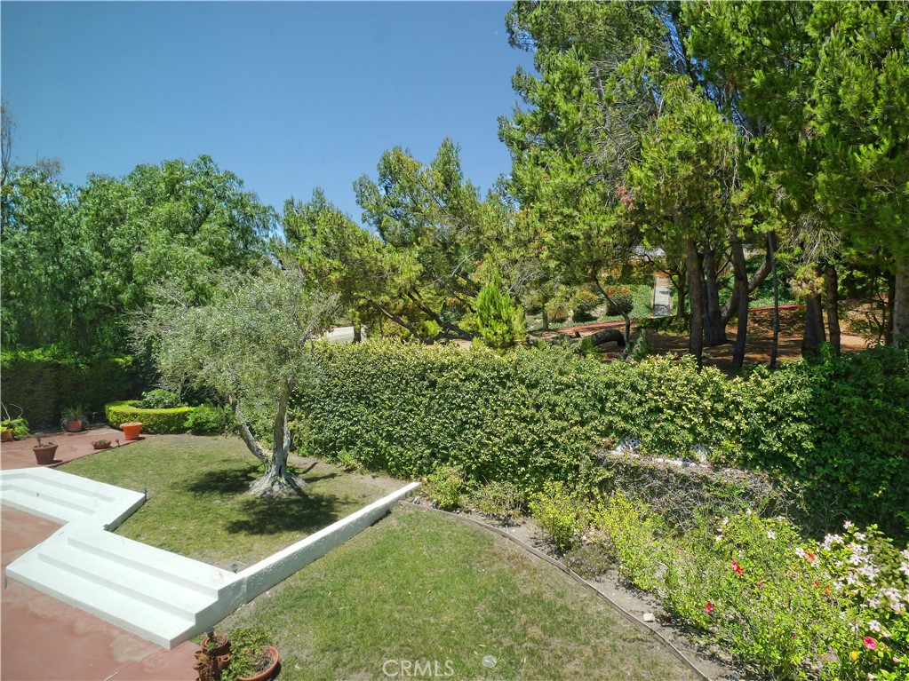 5465 Valley View Road Rancho Palos Verdes, CA 90275 - Photo 37 of 44 Gallery Image 37