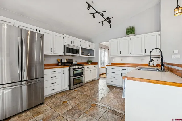 $750,000 | 178 Oak Drive, Durango, CO 81301