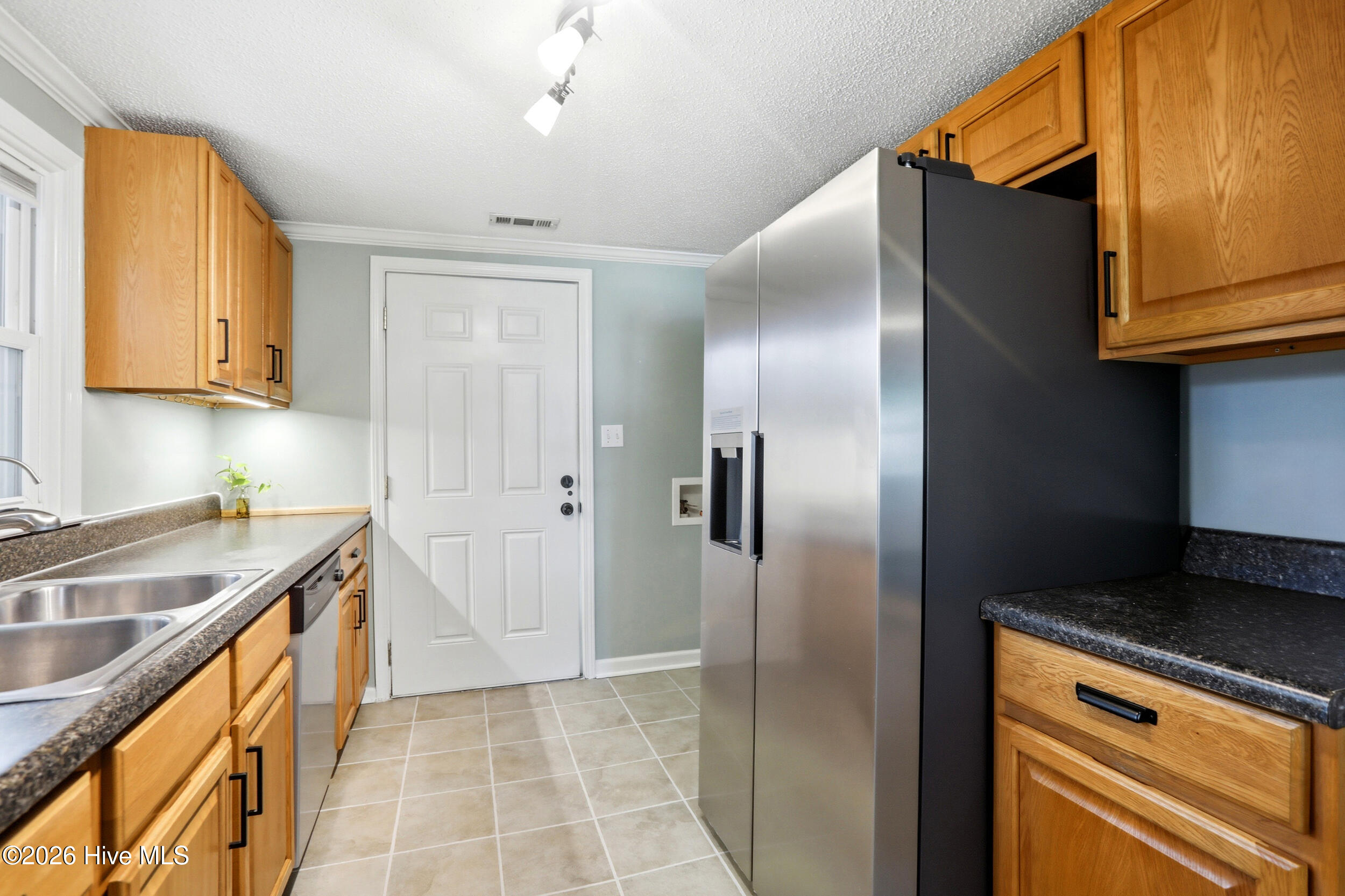 249 Ernest Gurganus Road Jacksonville, NC 28540 - Photo 5 of 51
