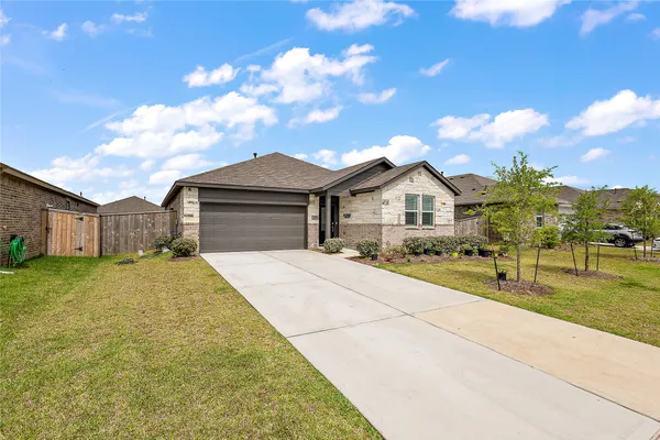 $312,000 | 3414 Eden Vly Lane, Rosenberg, TX 77471