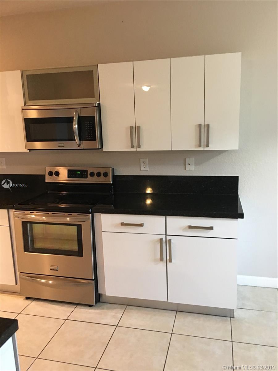 11488 Southwest 235th Street Homestead, FL 33032 - Photo 3 of 36