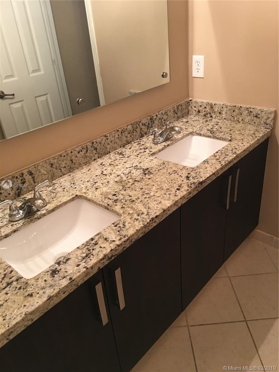 11488 Southwest 235th Street Homestead, FL 33032 - Photo 7 of 36