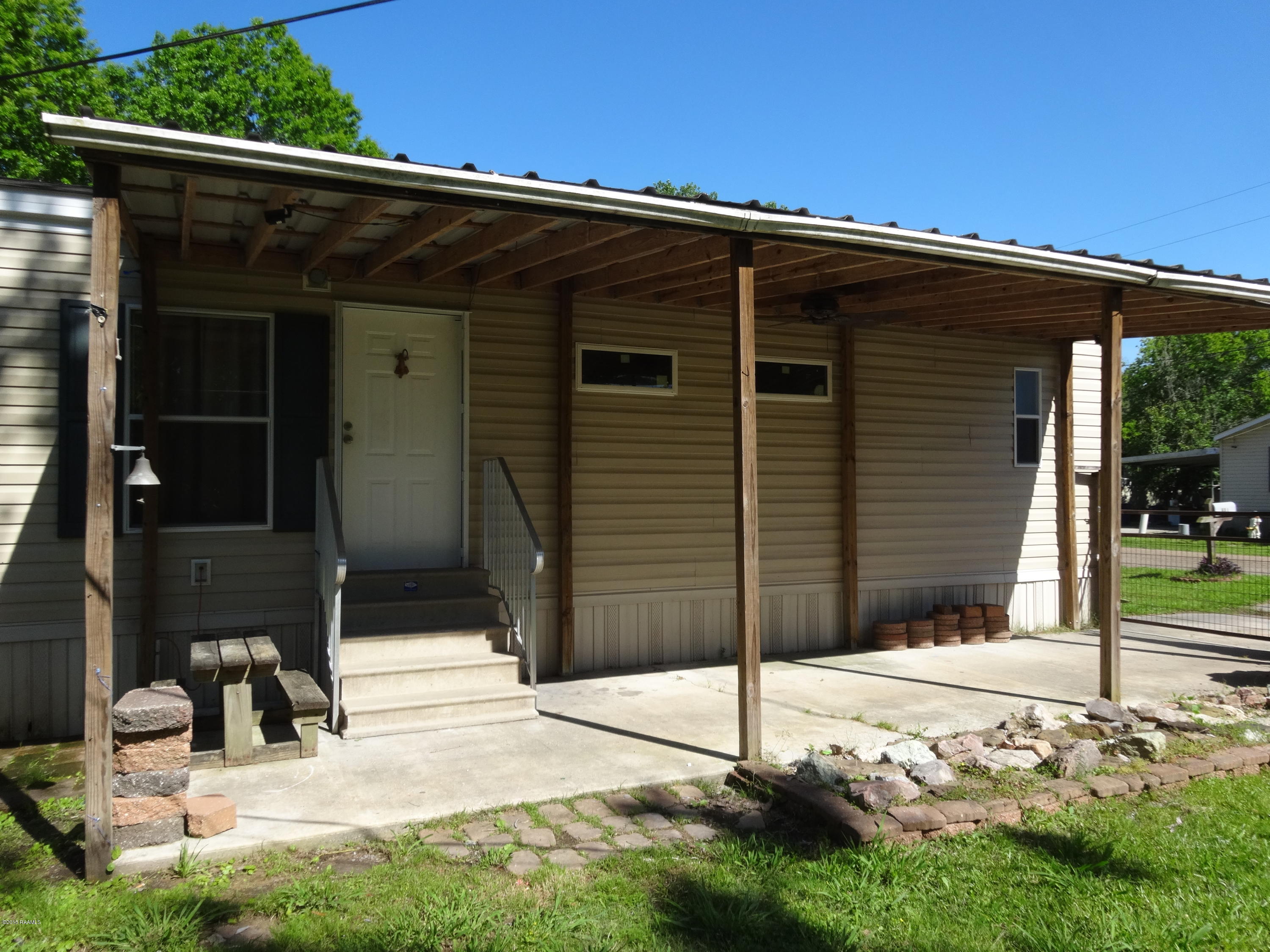 201 La Rue Rhiems Duson, LA 70529 - Photo 2 of 23 Covered Porch/Patio