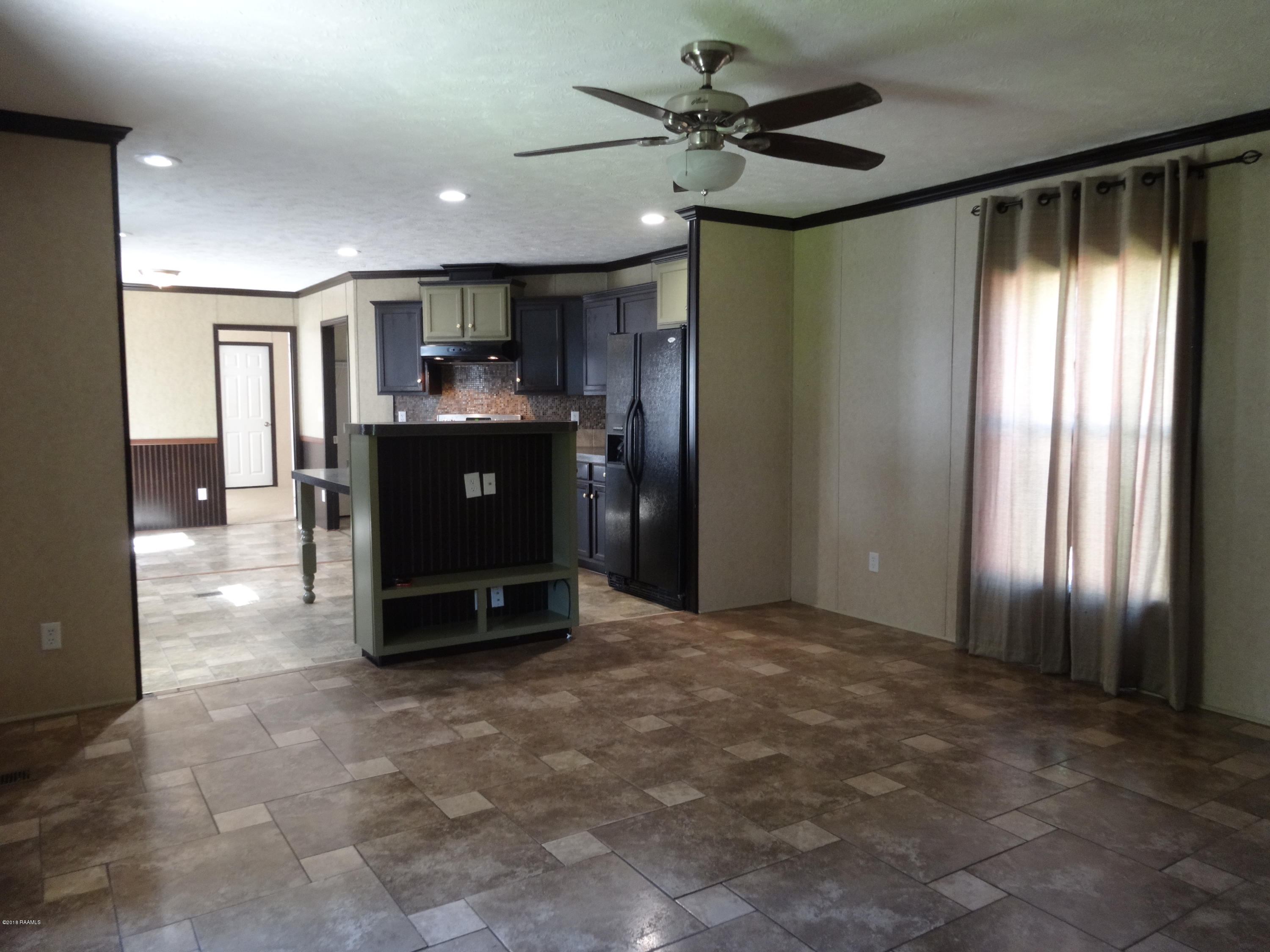 201 La Rue Rhiems Duson, LA 70529 - Photo 4 of 23 Living Room