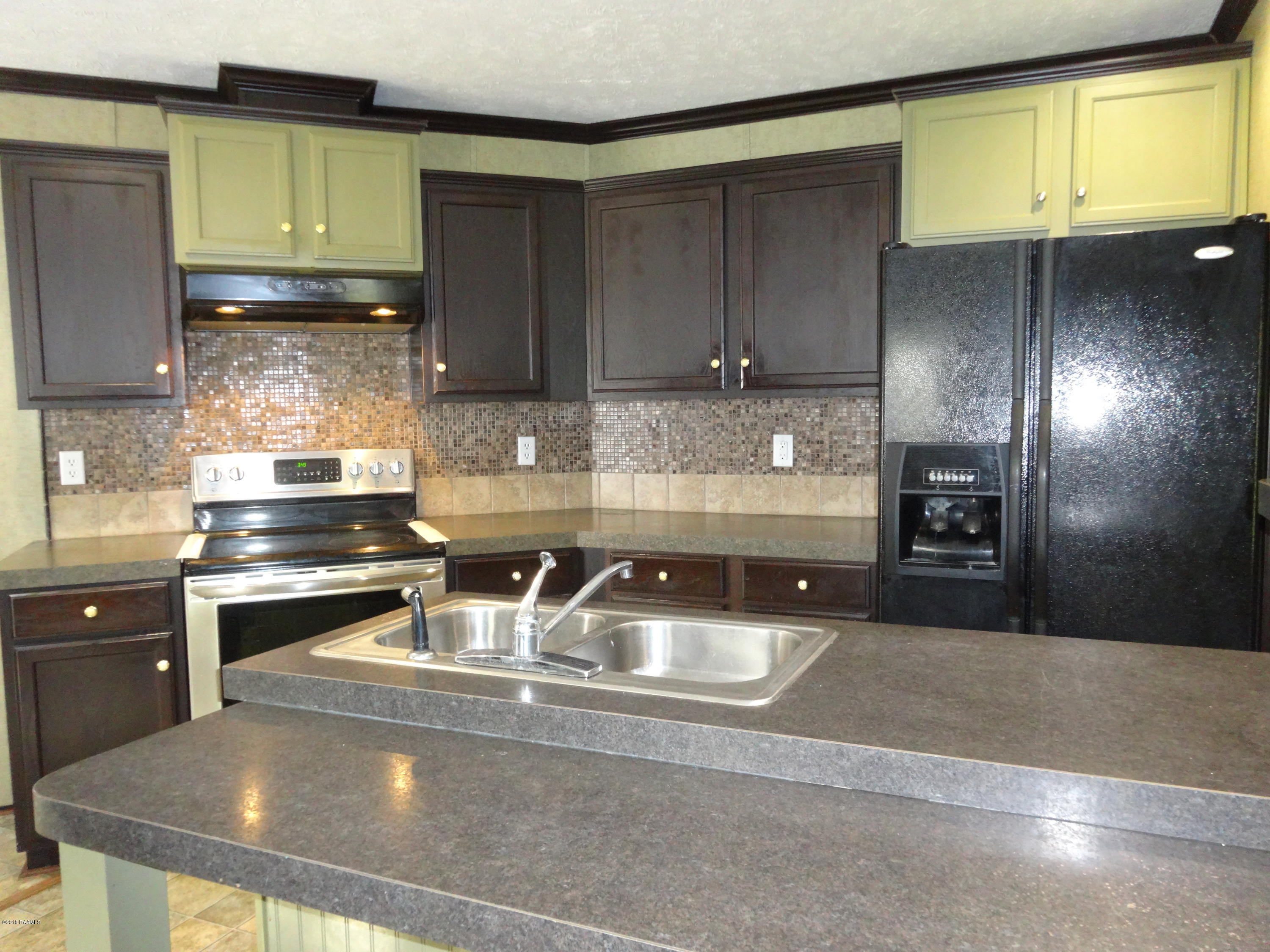 201 La Rue Rhiems Duson, LA 70529 - Photo 6 of 23 Kitchen Island