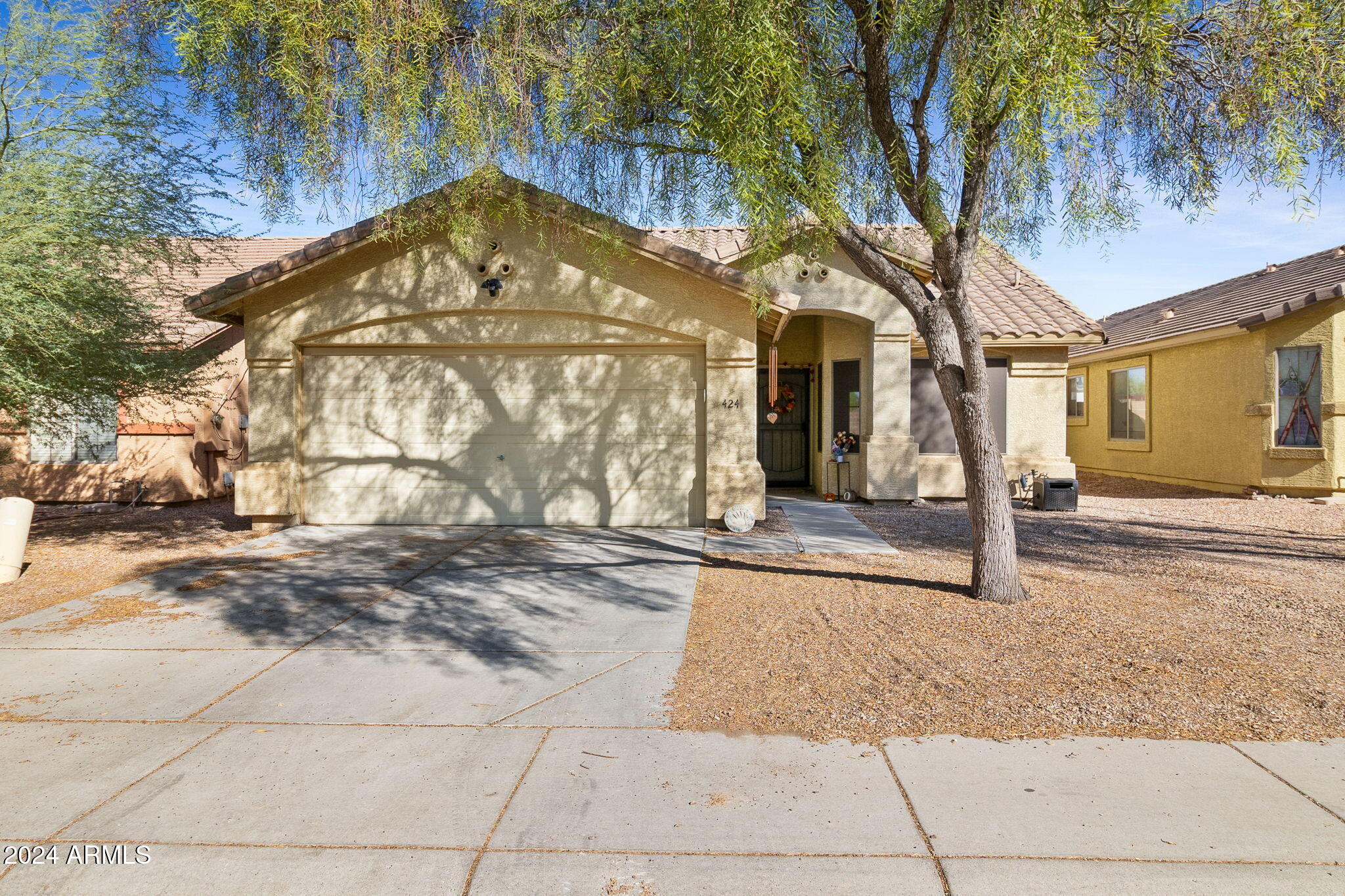 424 West Beverly Rd. Phoenix, AZ 85041 - Photo 1 of 19 5-web-or-mls-8C9A1813-2