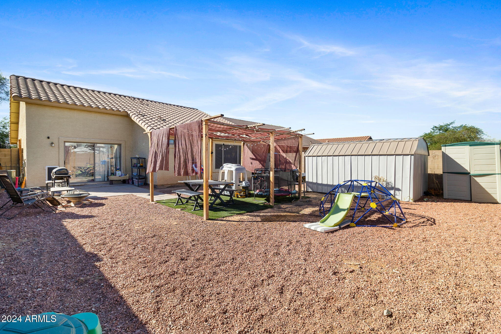 424 West Beverly Rd. Phoenix, AZ 85041 - Photo 11 of 19 8-web-or-mls-8C9A1848-2