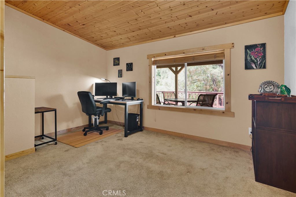 4653 Green Pine Lane Paso Robles, CA 93446 - Photo 26 of 36 a workspace with furniture and a window