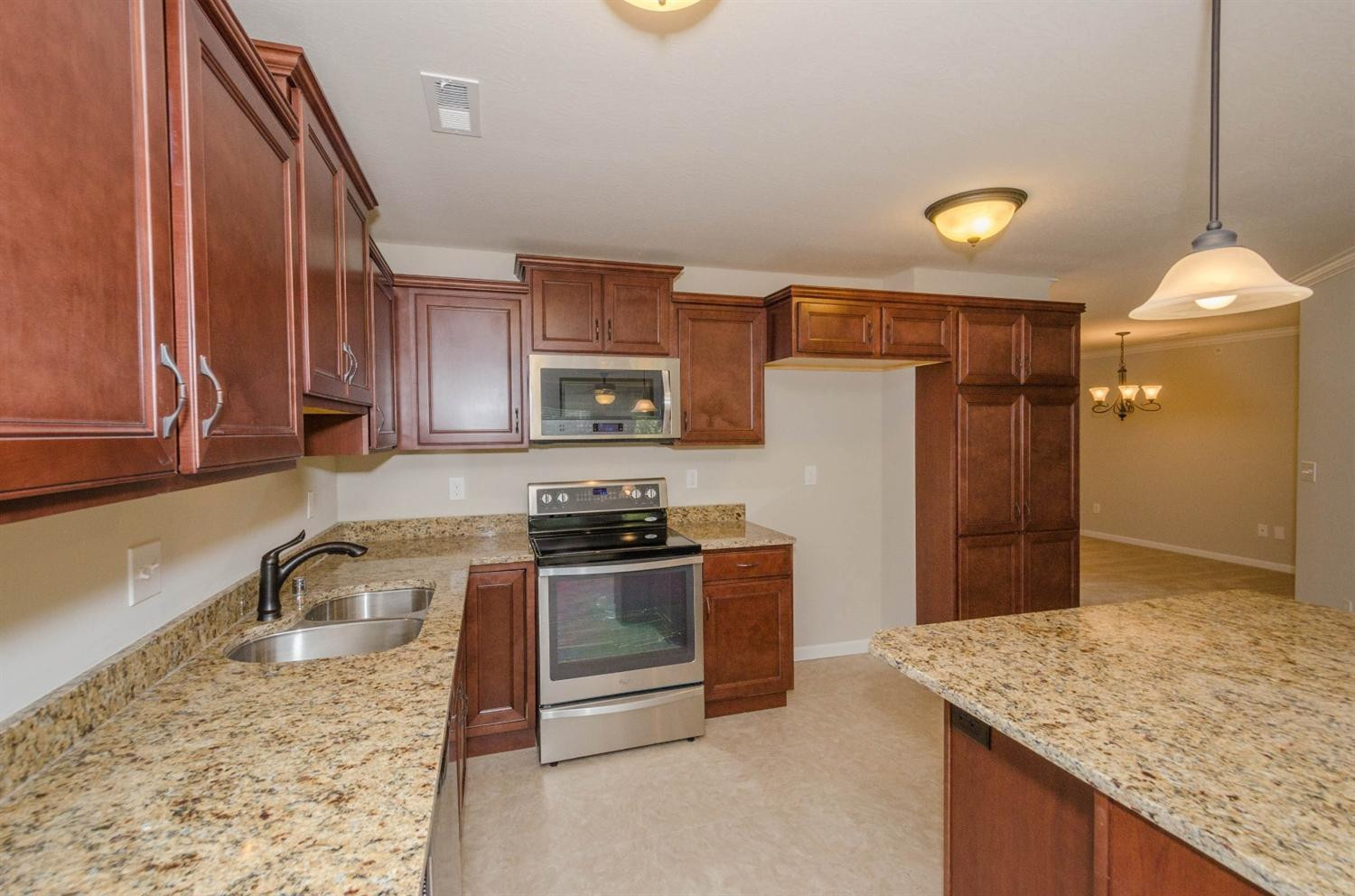 4208 Country Mill Ridge, Unit 18202 Burlington, KY 41005 - Photo 8 of 24 Gallery Image 8