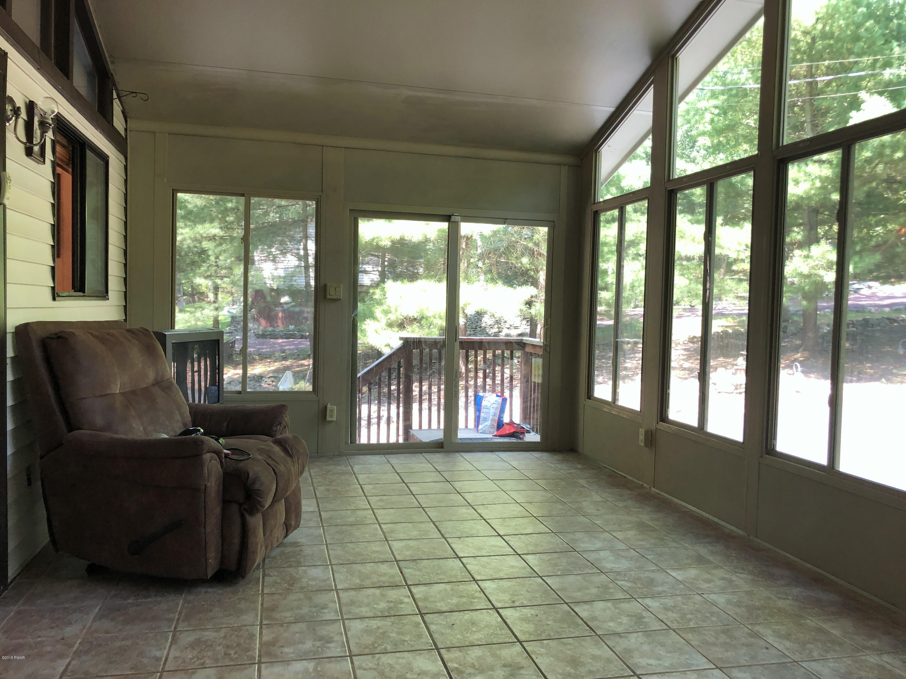 175 Butternut Road Milford, PA 18337 - Photo 10 of 21 Great Room