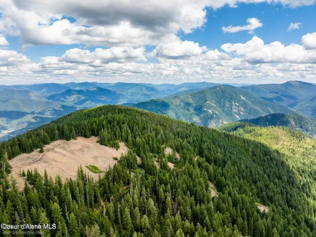$2,950,000 | Nna Nna Silver Mountain, Kellogg, ID 83837