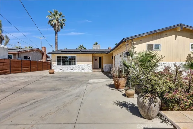 $1,010,000 | 8544 Saloma Avenue, Panorama City, CA 91402