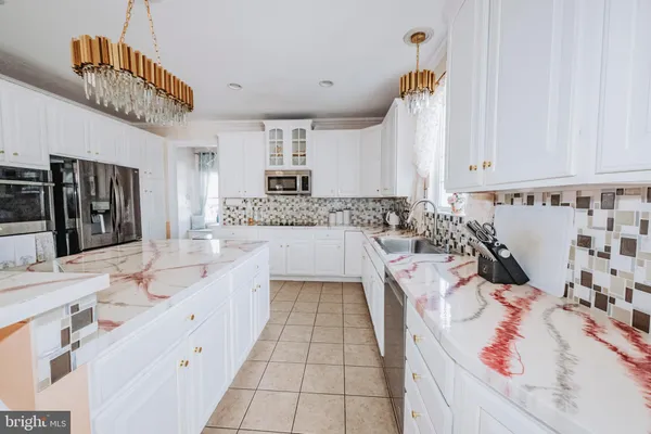 $769,000 | 19338 Paradise Manor Drive, Hagerstown, MD 21742