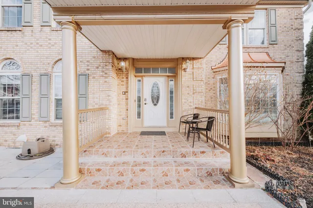 $799,000 | 19338 Paradise Manor Drive, Hagerstown, MD 21742