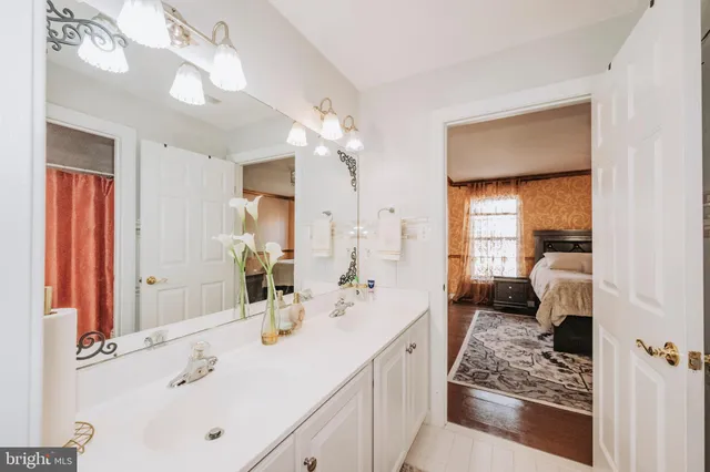 $799,000 | 19338 Paradise Manor Drive, Hagerstown, MD 21742