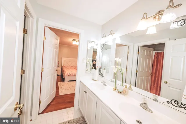 $799,000 | 19338 Paradise Manor Drive, Hagerstown, MD 21742