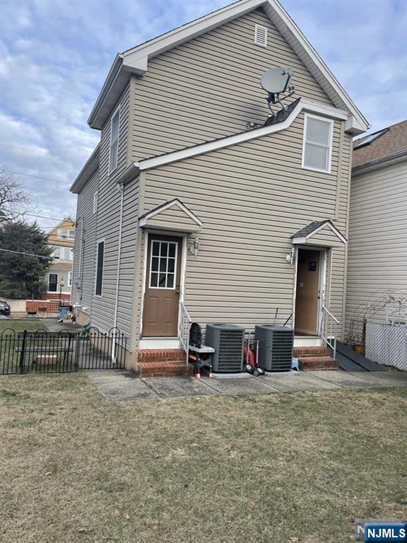 154 Maple Avenue, Unit 2 Wallington, NJ 07057 - Photo 9 of 9