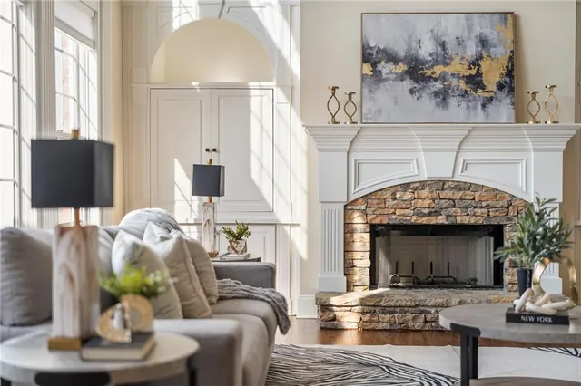 $6,900 | 870 Longstone Landing, Alpharetta, GA 30022