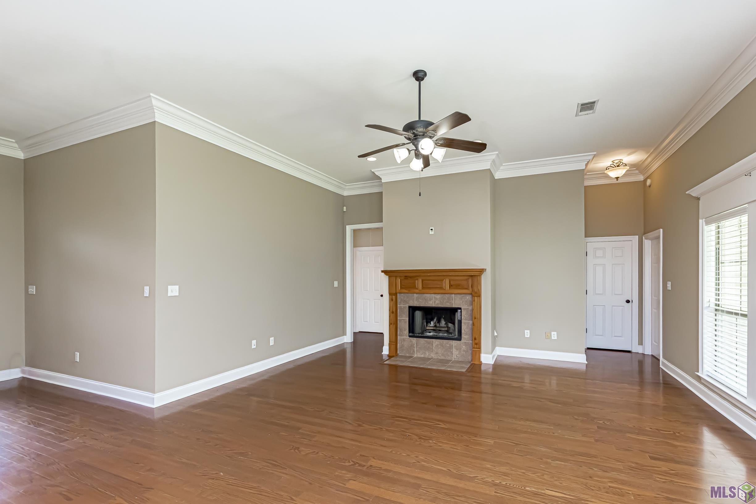 11180 Peaks Avenue Walker, LA 70785 - Photo 2 of 10