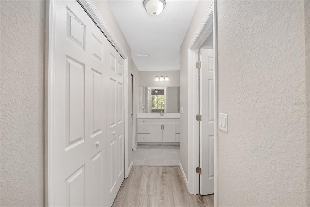 19230 Southwest 97th Street Dunnellon, FL 34432 - Photo 13 of 30 a view of a hallway