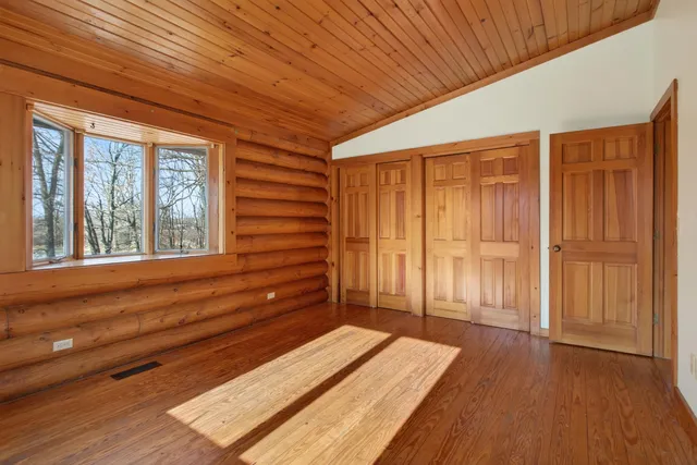 $319,900 | 12112 Hardcastle Road, Brooklyn, MI 49230