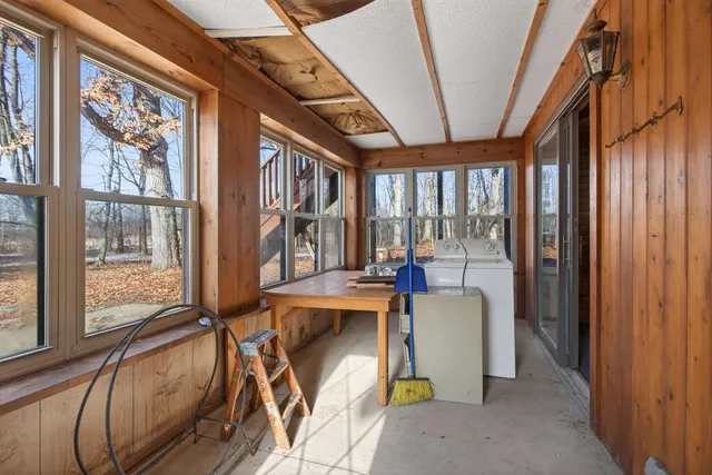 $319,900 | 12112 Hardcastle Road, Brooklyn, MI 49230