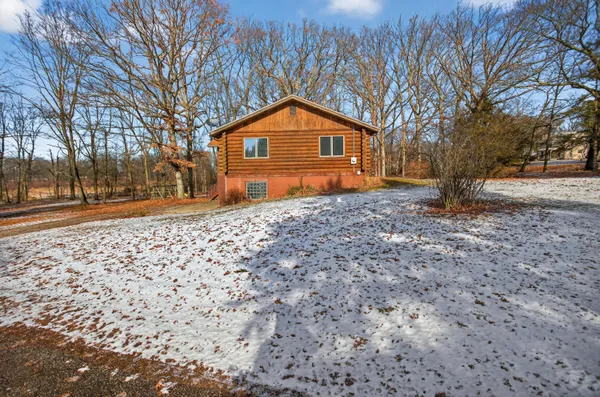 $319,900 | 12112 Hardcastle Road, Brooklyn, MI 49230