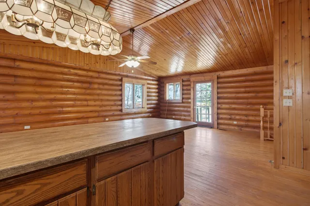 $319,900 | 12112 Hardcastle Road, Brooklyn, MI 49230