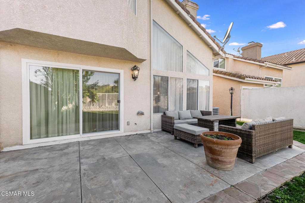 24739 Vía Madera Calabasas, CA 91302 - Photo 42 of 48