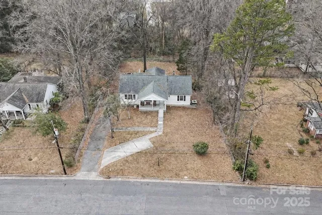 $329,000 | 686 Elizabeth Street Southwest, Concord, NC 28025