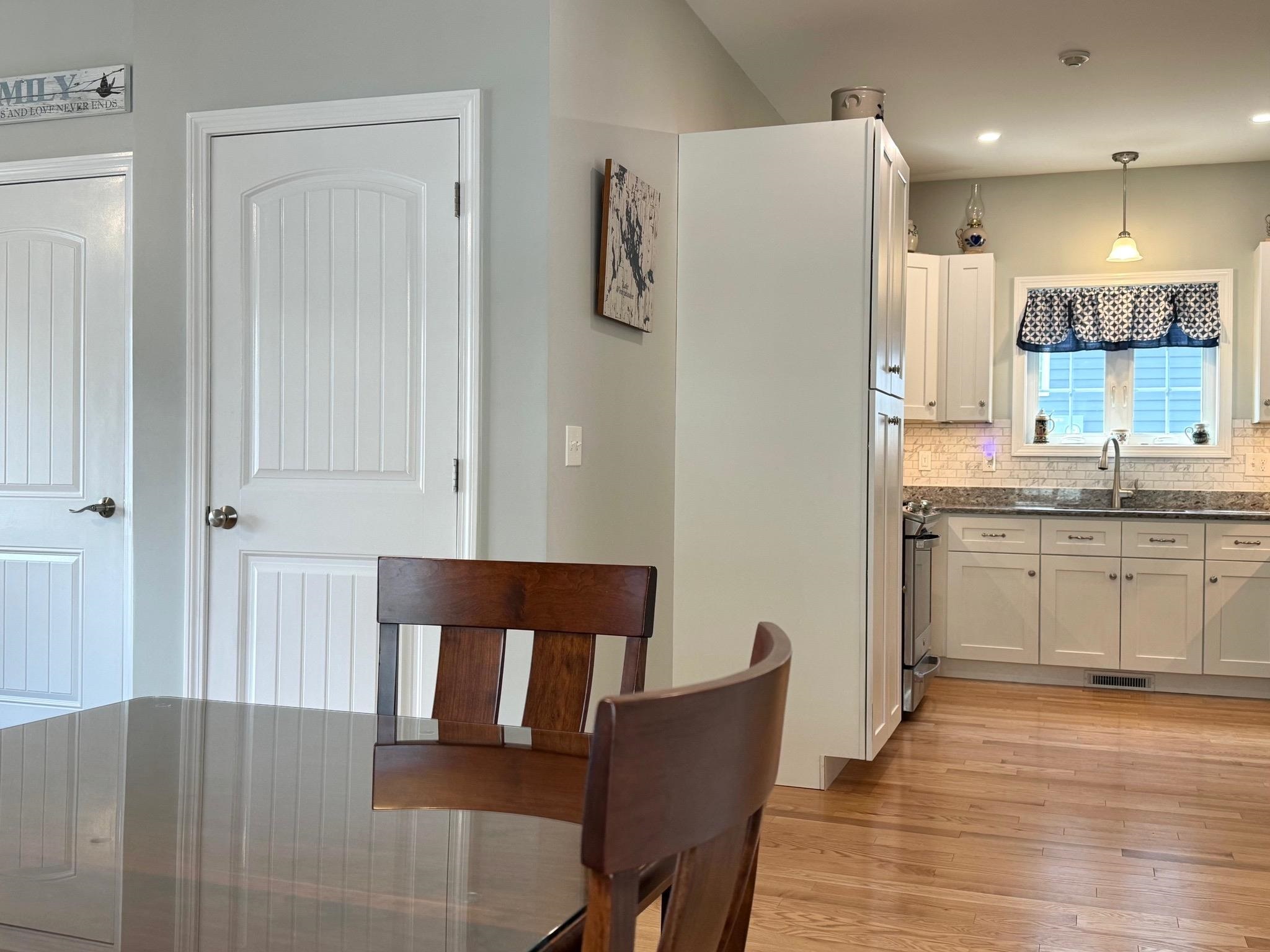 142 Memory Lane Laconia, NH 03246 - Photo 4 of 39