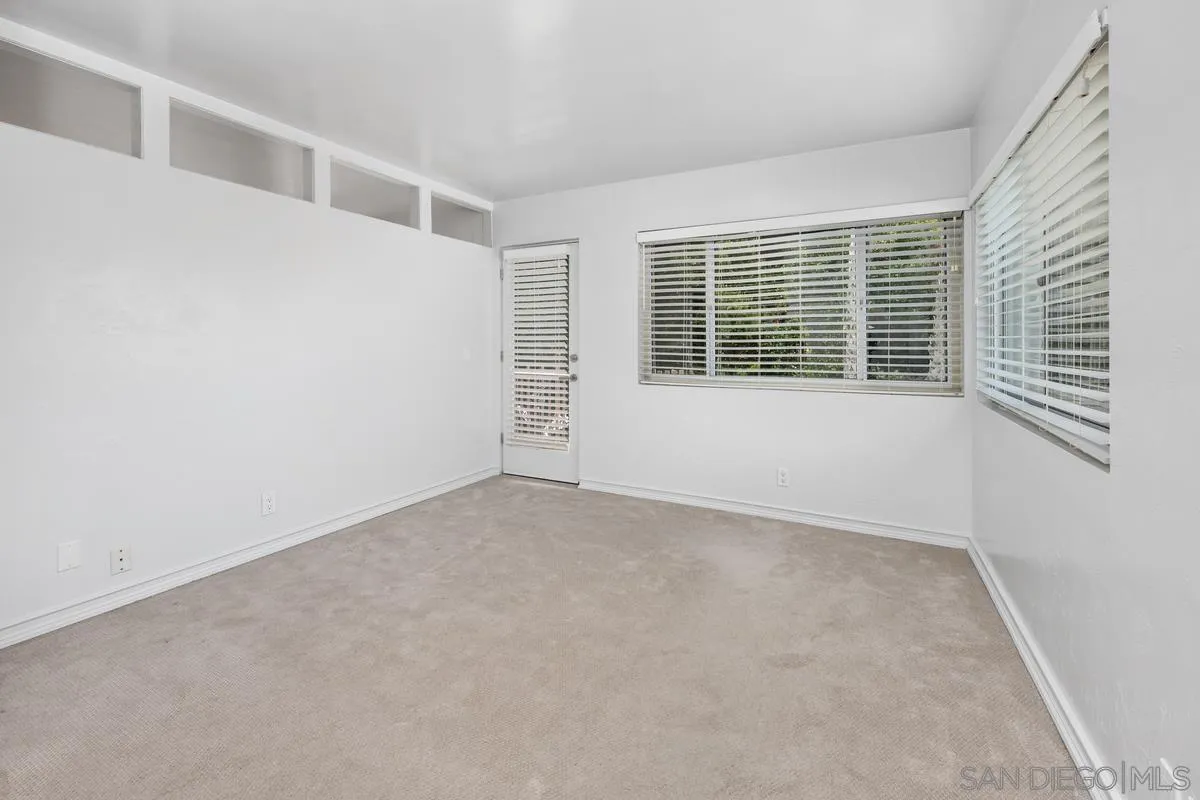 2600 Torrey Pines Road, Unit A31 La Jolla, CA 92037 - Photo 15 of 25 a view of an empty room with a window