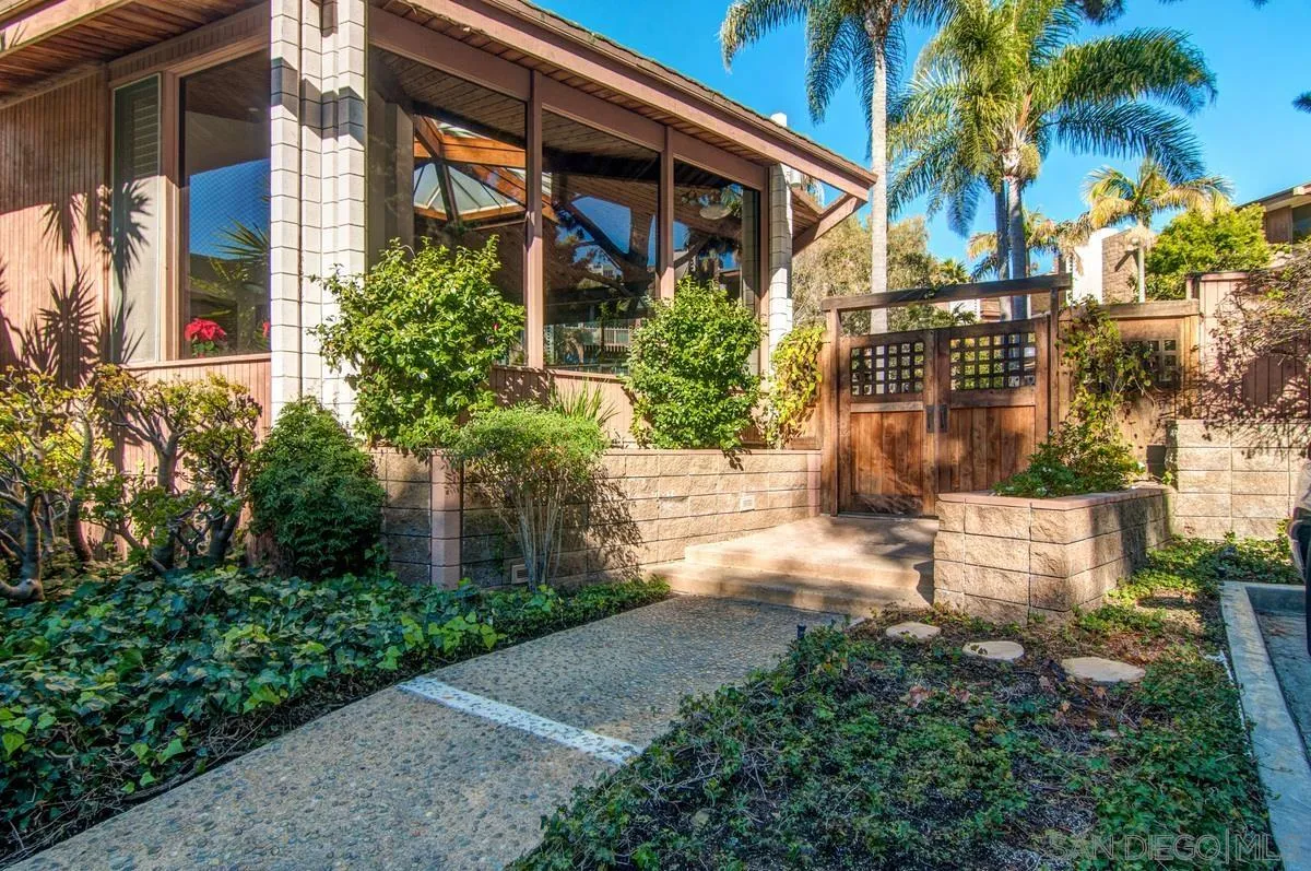 2600 Torrey Pines Road, Unit A31 La Jolla, CA 92037 - Photo 23 of 25