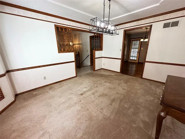 $489,900 | 26320 Hickory Hills Drive, Harrisonville, MO 64701