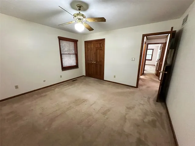 $489,900 | 26320 Hickory Hills Drive, Harrisonville, MO 64701