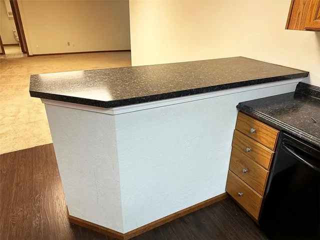 $489,900 | 26320 Hickory Hills Drive, Harrisonville, MO 64701