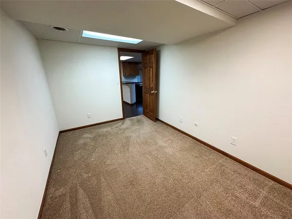 $475,000 | 26320 Hickory Hills Drive, Harrisonville, MO 64701