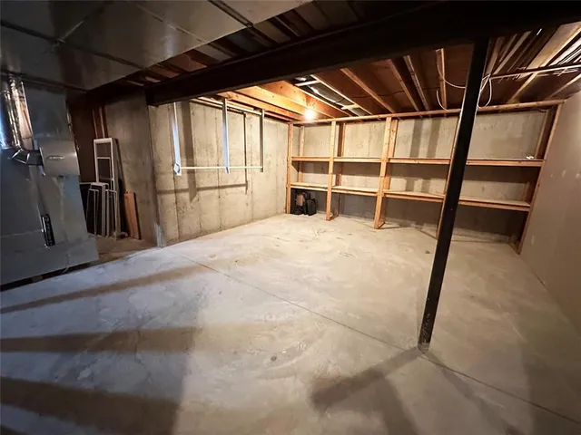 $489,900 | 26320 Hickory Hills Drive, Harrisonville, MO 64701