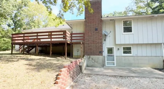 $489,900 | 26320 Hickory Hills Drive, Harrisonville, MO 64701