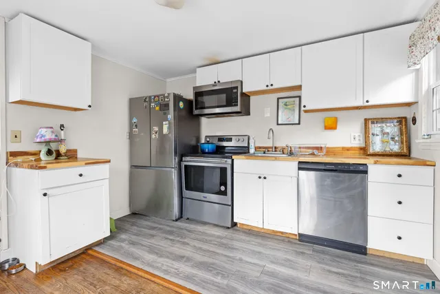 $315,000 | 20 Toleration Road, Scotland, CT 06330