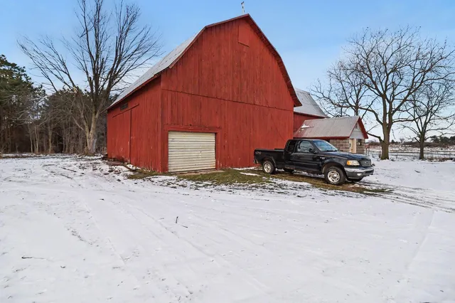 $450,000 | 4646 North Anderson Road, Scottville, MI 49454