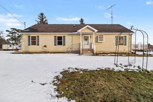 $450,000 | 4646 North Anderson Road, Scottville, MI 49454