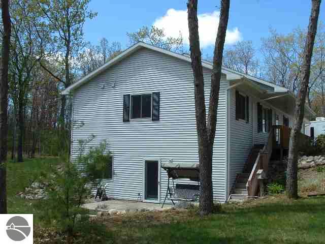 5648 Karlin Road Interlochen, MI 49643 - Photo 14 of 15 1690195-13.JPG