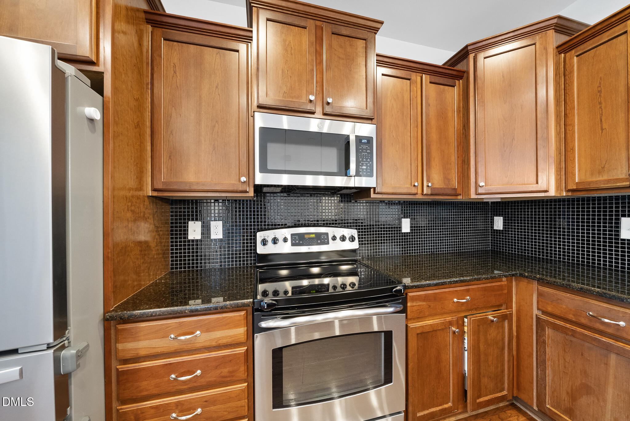 10116 Glen Autumn Road Raleigh, NC 27617 - Photo 12 of 29