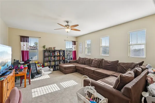 $925,000 | 32728 Shadyview Street, Winchester, CA 92596