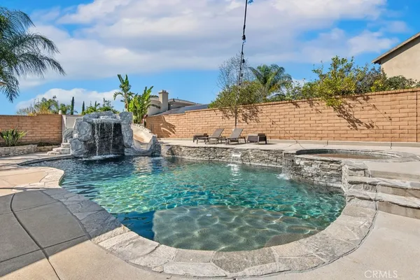 $925,000 | 32728 Shadyview Street, Winchester, CA 92596