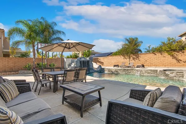 $925,000 | 32728 Shadyview Street, Winchester, CA 92596