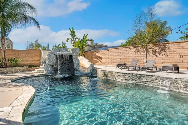 $925,000 | 32728 Shadyview Street, Winchester, CA 92596