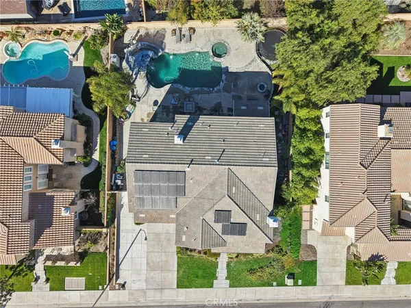 $925,000 | 32728 Shadyview Street, Winchester, CA 92596